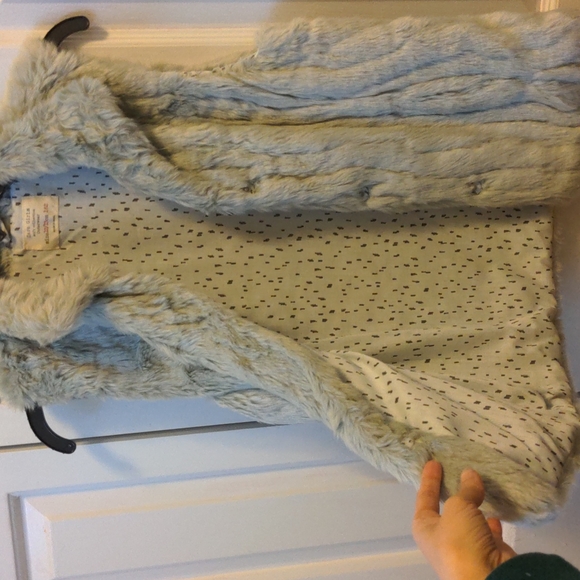 Faux Fur gillet vest - Picture 4 of 4
